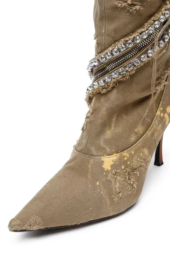 crystallized Pointed boots