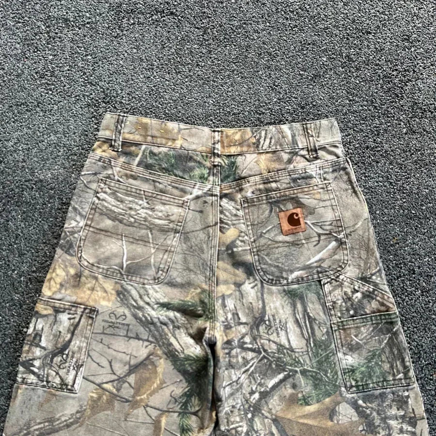 camouflage baggy jeans